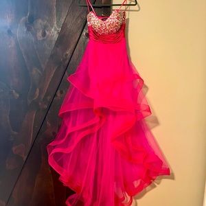 Jovani size 0. Unique dress